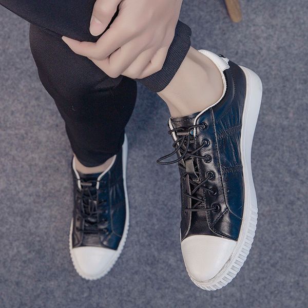 dress shoes 2021 trend spring fashion black white casual high-quality genuine leather men's breathable wear-resistant sneakers i3i5
dress shoes 2021 trend spring fashion black white casual high-quality genuine leather men's breathable wear-resistant sneakers i3i5