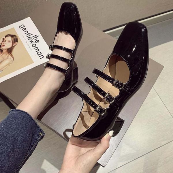 the big size 42 female square heel shoes solid buckle strap women pumps chunky office lady design fashion dress, Black
the big size 42 female square heel shoes solid buckle strap women pumps chunky office lady design fashion dress, Black