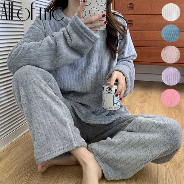 winter warm women pajamas set flannel homewear sweatshirt hoodies thick female sleepwear plush pyjamas suit solid color 211215, Black;red
winter warm women pajamas set flannel homewear sweatshirt hoodies thick female sleepwear plush pyjamas suit solid color 211215, Black;red