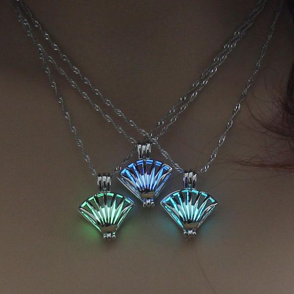 pendant necklaces vintage jewelry with silver plated shell shaped glow in the dark luminous choker necklace for women men
pendant necklaces vintage jewelry with silver plated shell shaped glow in the dark luminous choker necklace for women men