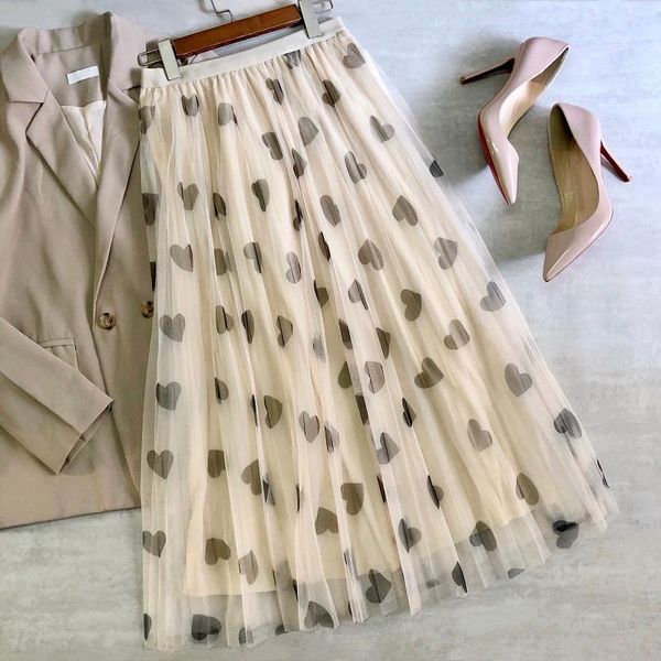 skirts 2021 arrival women midi skirt heart printing dots sweet mesh high waist tulle long a-line pleated fall, Black
skirts 2021 arrival women midi skirt heart printing dots sweet mesh high waist tulle long a-line pleated fall, Black