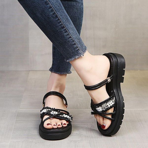 slippers 2021 summer slip-on fairy style two-way sandals for women platform height increasing fashion outdoor wholesale a617, Black
slippers 2021 summer slip-on fairy style two-way sandals for women platform height increasing fashion outdoor wholesale a617, Black