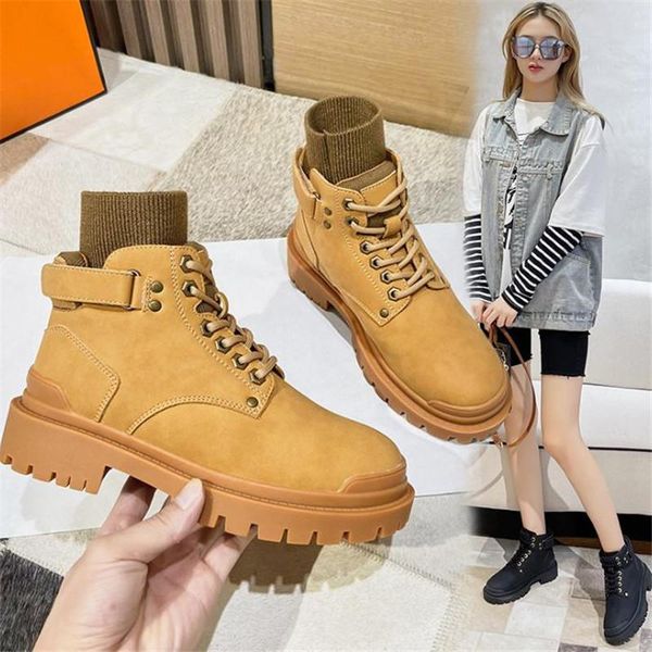 boots women autumn and winter 2021 women's plush shoes socks mouth children cotton leather, Black
boots women autumn and winter 2021 women's plush shoes socks mouth children cotton leather, Black