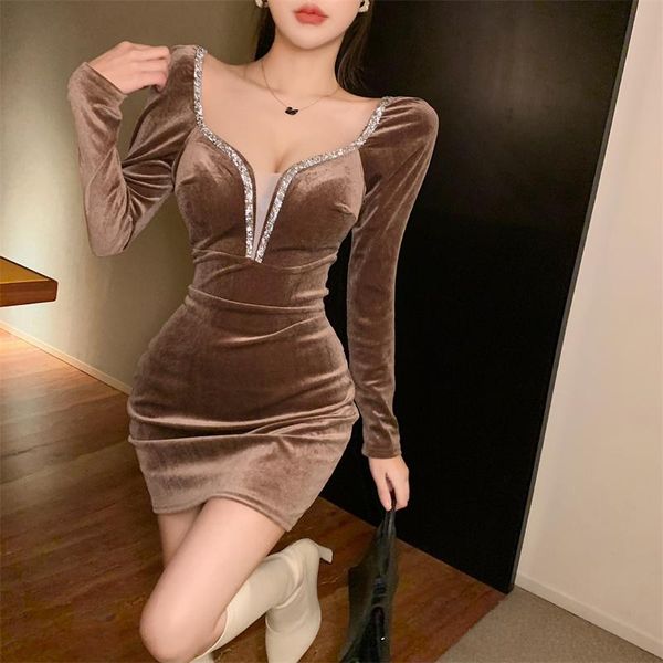casual dresses black velvet long sleeved mini korean fashion kawaii women's elegant autumn for women 2021 female clothing, Black;gray
casual dresses black velvet long sleeved mini korean fashion kawaii women's elegant autumn for women 2021 female clothing, Black;gray