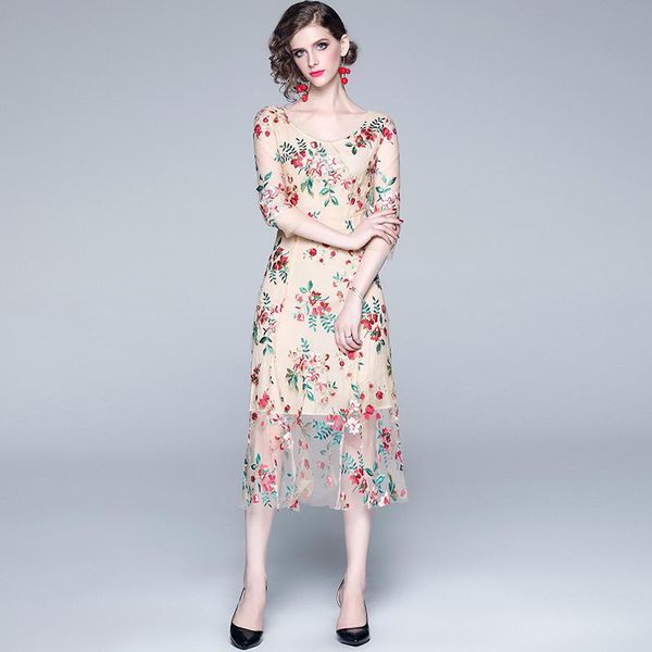 summer mesh embroidery flowers dress fashion luxury floral lace elegant slim women party dresses vestidos casual, Black;gray
summer mesh embroidery flowers dress fashion luxury floral lace elegant slim women party dresses vestidos casual, Black;gray