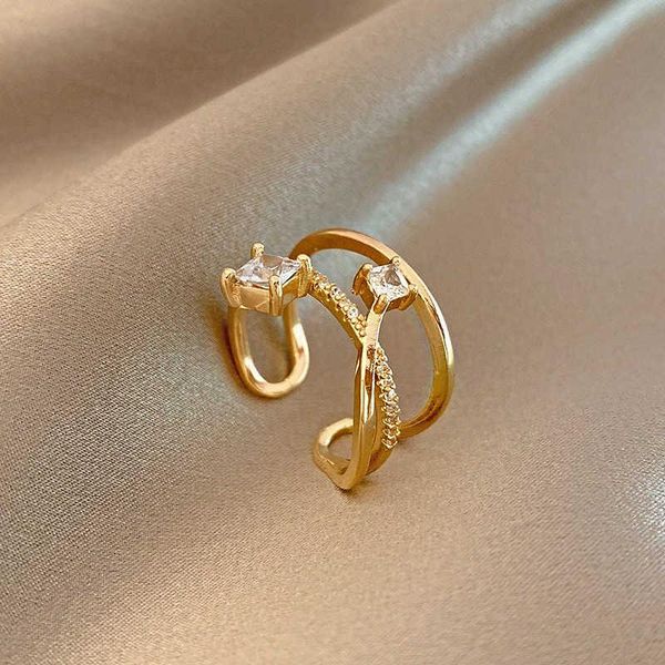 wedding rings jewelry luxurious zircon star double layer women's design geometric finger vintage party for women girls, Slivery;golden
wedding rings jewelry luxurious zircon star double layer women's design geometric finger vintage party for women girls, Slivery;golden
