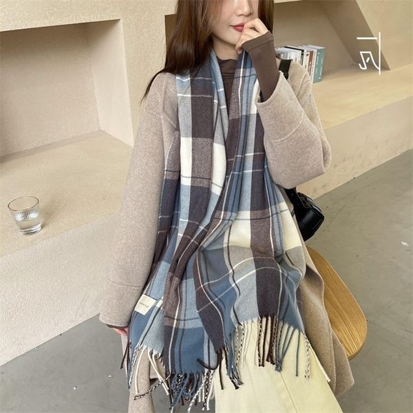 new plaid neutral leisure long scarf shawl korean college style autumn and winter color matching pastoral scarf, Blue;black
new plaid neutral leisure long scarf shawl korean college style autumn and winter color matching pastoral scarf, Blue;black