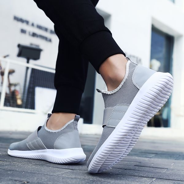fashion womens mens running shoes sports trainers big size 46 black white red gray outdoor jogging sneakers code: lx19-1533
fashion womens mens running shoes sports trainers big size 46 black white red gray outdoor jogging sneakers code: lx19-1533