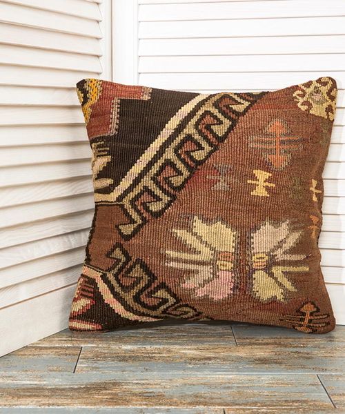 factory price customized jute fabric chocolate brown kilim rug design wool decorative casual living room area pillows pillow case
factory price customized jute fabric chocolate brown kilim rug design wool decorative casual living room area pillows pillow case