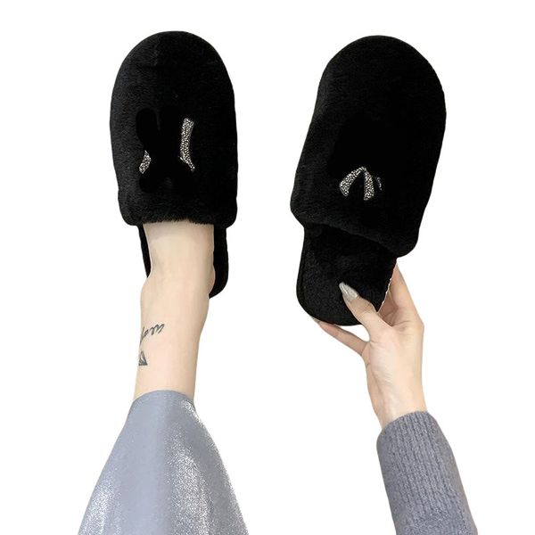 slippers cotton female lovely indoor anti-skid plush thickened warm home dormitory slippers household in, Black
slippers cotton female lovely indoor anti-skid plush thickened warm home dormitory slippers household in, Black