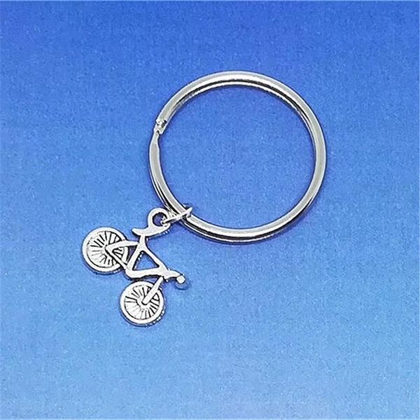 keychains 1pcs antique silver color small bike keychain metal keychain, sport lovers bicycle keyring for car man women
keychains 1pcs antique silver color small bike keychain metal keychain, sport lovers bicycle keyring for car man women
