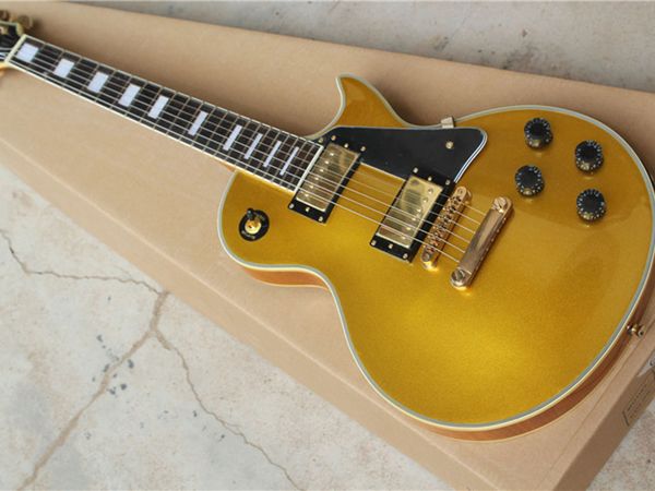 electric guitar before gold powder after light brown body bag edge black guard board
electric guitar before gold powder after light brown body bag edge black guard board