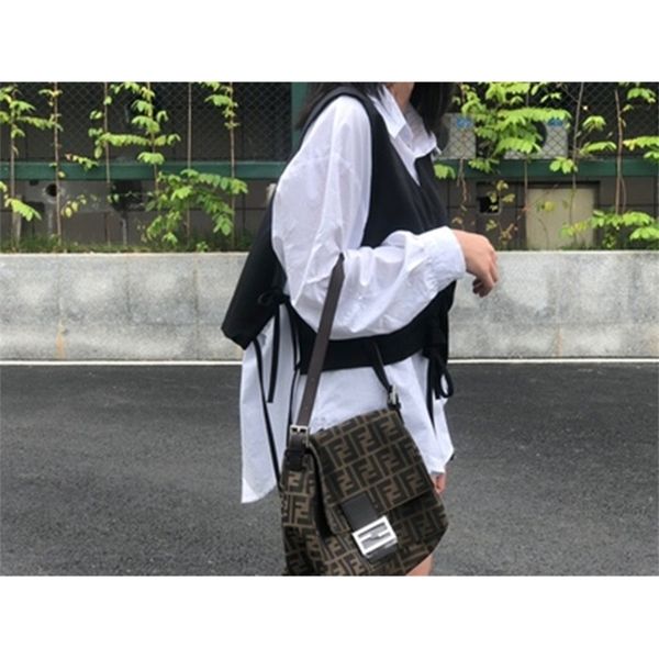 ancient staff bag personality female vintage one shoulder canvas armpit bag net red minority
ancient staff bag personality female vintage one shoulder canvas armpit bag net red minority