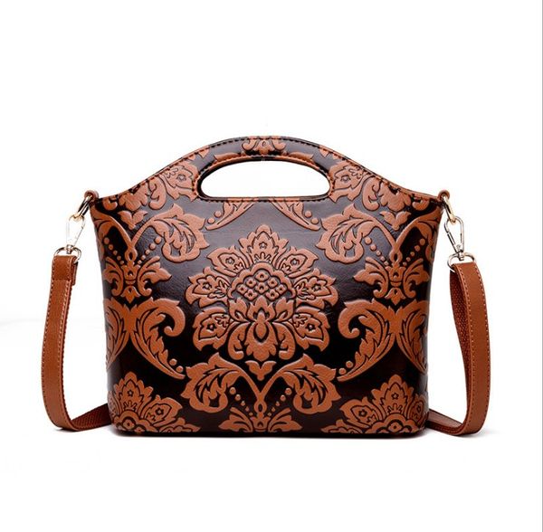 flower pattern design women's shoulder bags luxury designer women genuine leather crossbody bag fashion ladies handbag sac
flower pattern design women's shoulder bags luxury designer women genuine leather crossbody bag fashion ladies handbag sac