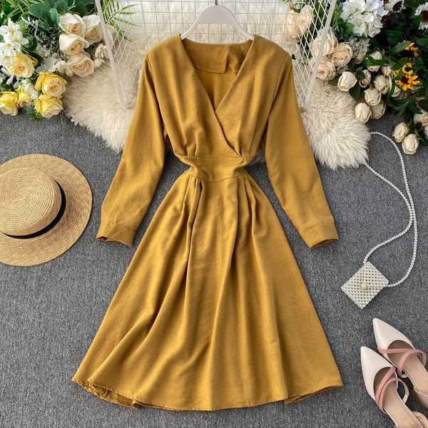 casual dresses 2021 fashion women's clothing autumn v-neck french retro elastic waist was thin in the long section dress, Black;gray
casual dresses 2021 fashion women's clothing autumn v-neck french retro elastic waist was thin in the long section dress, Black;gray