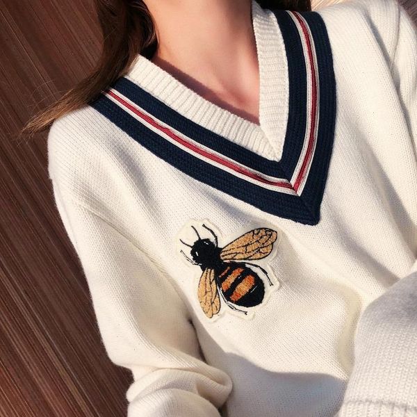 womens sweater autumn winter bees knitting v neck long sleeve pullover female ladies sweaters embroidery cartoon honeybee femme, White;black
womens sweater autumn winter bees knitting v neck long sleeve pullover female ladies sweaters embroidery cartoon honeybee femme, White;black