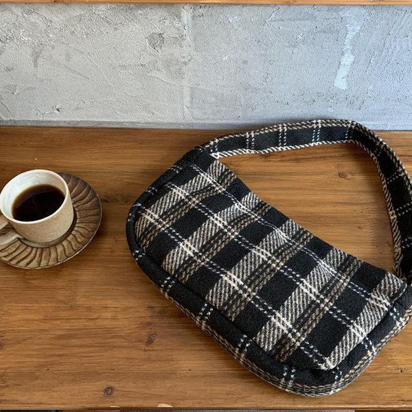 evening bags retro lattice handbag bag women 2021 fashion female under the arm casual mini shoulder messenger
evening bags retro lattice handbag bag women 2021 fashion female under the arm casual mini shoulder messenger