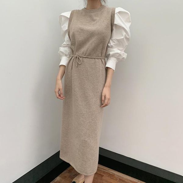 casual dresses 2021 autumn winter korean patchwork long dress women o-neck puff sleeve slim waist fake two-piece vestidos, Black;gray
casual dresses 2021 autumn winter korean patchwork long dress women o-neck puff sleeve slim waist fake two-piece vestidos, Black;gray