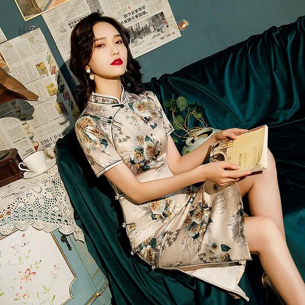 oversize 4xl elegant knee-length cheongsam chinese vintage short sleeve printed rayon satin qipao ladies festival wedding dress ethnic cloth, Red
oversize 4xl elegant knee-length cheongsam chinese vintage short sleeve printed rayon satin qipao ladies festival wedding dress ethnic cloth, Red