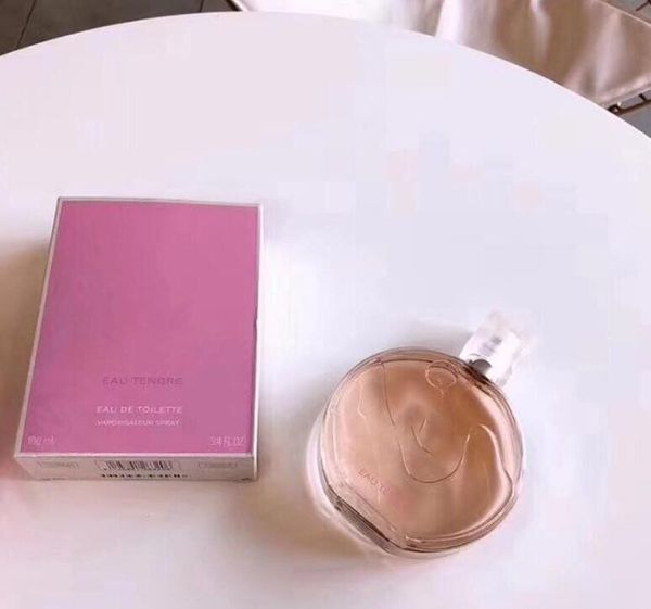 luxury design pink eau tendre women perfume 100ml lady charming classic style long lasting time good quality and fast delivery
luxury design pink eau tendre women perfume 100ml lady charming classic style long lasting time good quality and fast delivery
