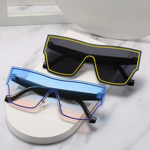 sunglasses 2021 oversized square men women big frame one piece lens gradient summer eyewear uv400 feminino, White;black
sunglasses 2021 oversized square men women big frame one piece lens gradient summer eyewear uv400 feminino, White;black