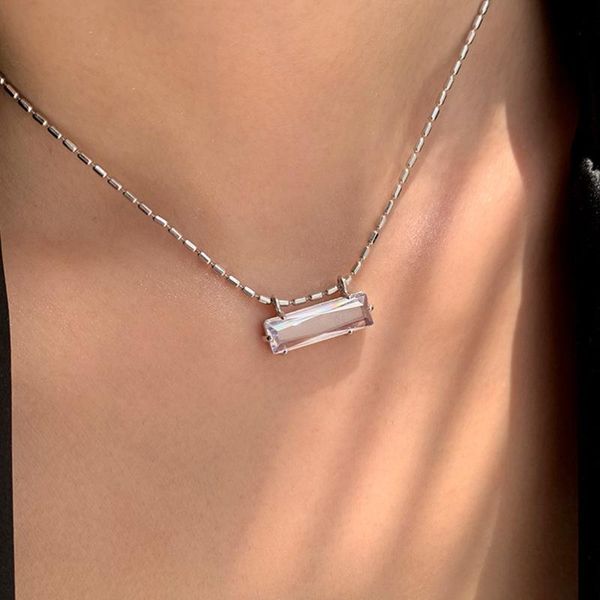 chokers minimalist square geometrical rhinestone pendant necklace for women girls unusual transparent metal chain jewelry, Golden;silver
chokers minimalist square geometrical rhinestone pendant necklace for women girls unusual transparent metal chain jewelry, Golden;silver