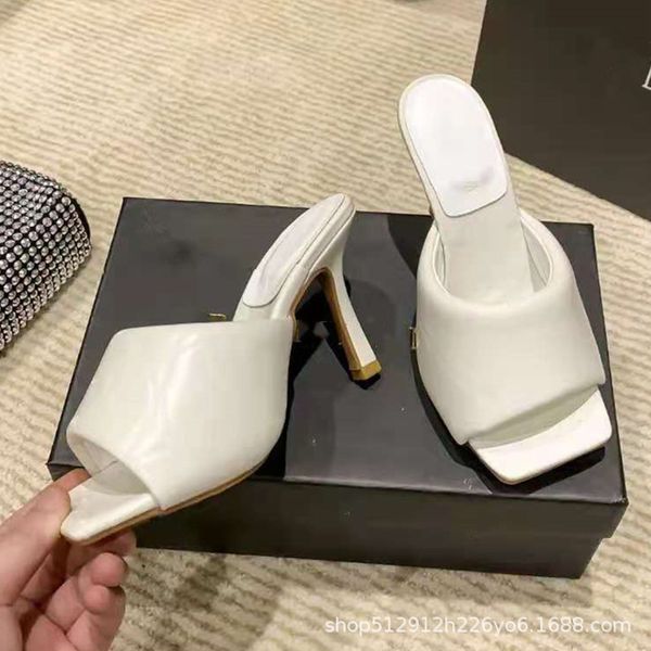 wholesale 2021 summer rhomboid square head slippers antiskid high heel open toe women's sandals fashion luxurysss designersss shoes yw, Black
wholesale 2021 summer rhomboid square head slippers antiskid high heel open toe women's sandals fashion luxurysss designersss shoes yw, Black