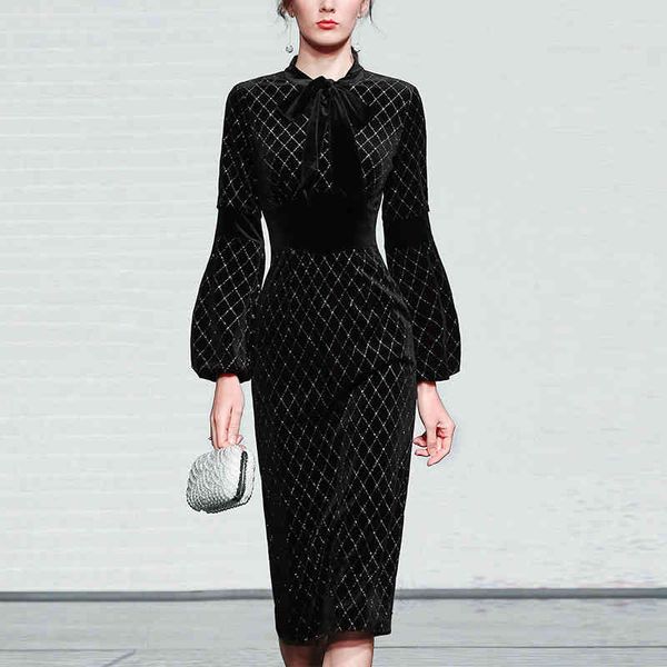 autumn women black elegant velvet bowknot collar fashion long lantern sleeve vintage female midi slim dress 210514, Black;gray
autumn women black elegant velvet bowknot collar fashion long lantern sleeve vintage female midi slim dress 210514, Black;gray