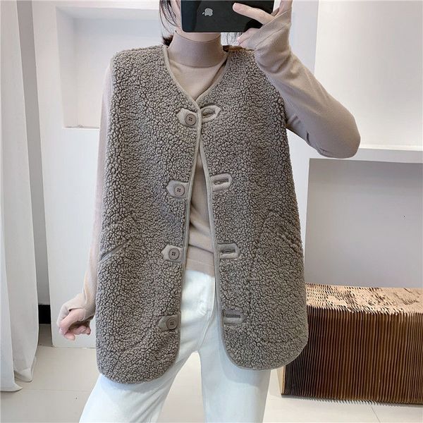 women's jackets leather and sheep skin collection, sleeveless waistcoat for external use, autumn winter jyor, Black;brown
women's jackets leather and sheep skin collection, sleeveless waistcoat for external use, autumn winter jyor, Black;brown