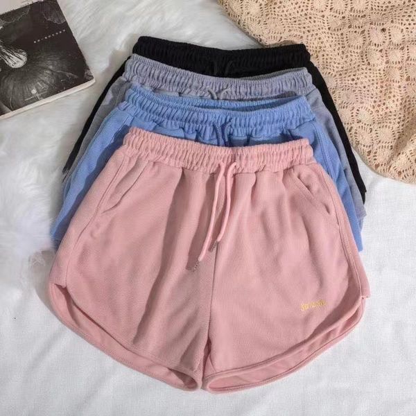 gym clothing 2021 summer sports shorts women casual wide-legged high-waist loose-fitting girl fitness outdoor home three-quarter pants, White;black
gym clothing 2021 summer sports shorts women casual wide-legged high-waist loose-fitting girl fitness outdoor home three-quarter pants, White;black