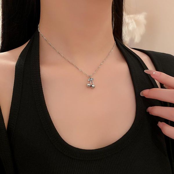 chains fashion personality jewelry with retro cherry clavicle chain temperament necklace for women birthday party gift wholesale, Silver
chains fashion personality jewelry with retro cherry clavicle chain temperament necklace for women birthday party gift wholesale, Silver