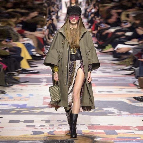 women's trench coats mew institute of five army green sleeve wind fund 2021 autumn winters is female f0760 fixtures in a long coat, Tan;black
women's trench coats mew institute of five army green sleeve wind fund 2021 autumn winters is female f0760 fixtures in a long coat, Tan;black