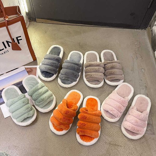 2021 new women's korean indoor flip flop warm home plush flat cotton slippers, Black
2021 new women's korean indoor flip flop warm home plush flat cotton slippers, Black