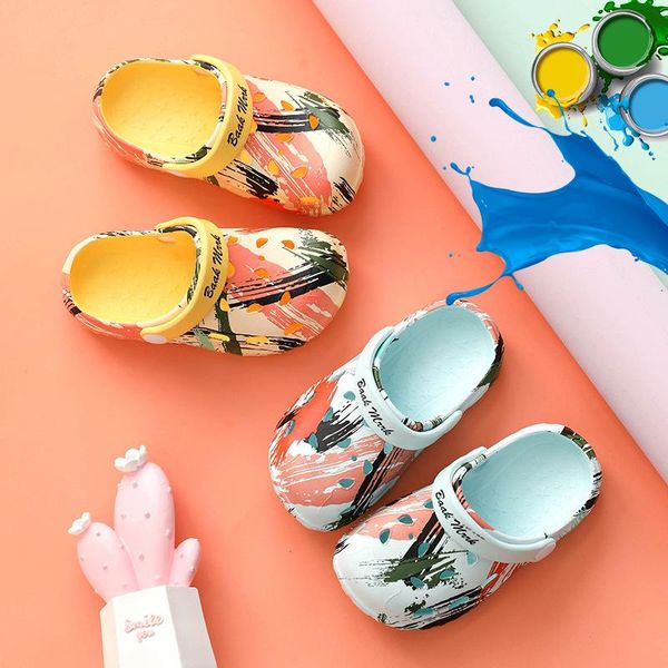 slipper summer for baby fashion design cross slippers outdoor children indoor kid' beach & bathroom, Black;grey
slipper summer for baby fashion design cross slippers outdoor children indoor kid' beach & bathroom, Black;grey