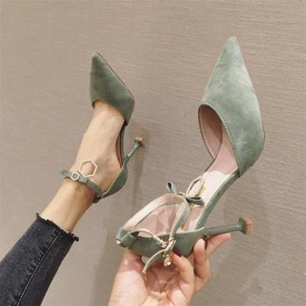 spring and summer single shoes female korean version of the wild pointed toe with french girl high heels dress, Black
spring and summer single shoes female korean version of the wild pointed toe with french girl high heels dress, Black