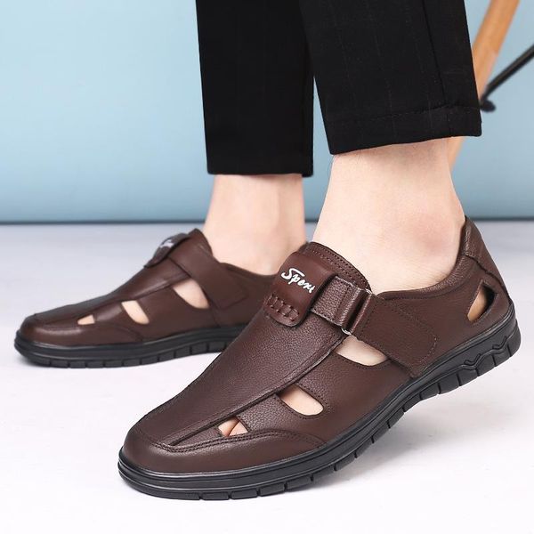 sandals summer genuine leather mens breathable hollow out classic flat solid rubber male casual sandals785, Black
sandals summer genuine leather mens breathable hollow out classic flat solid rubber male casual sandals785, Black