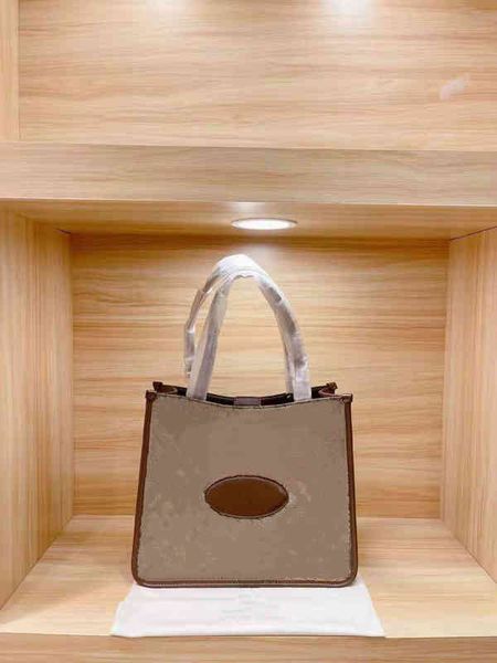 large-capacity handbagsdesigner handbag women's shopping bag 2021 genuine leather denim wallet classic famous women leisure tutot one s
large-capacity handbagsdesigner handbag women's shopping bag 2021 genuine leather denim wallet classic famous women leisure tutot one s