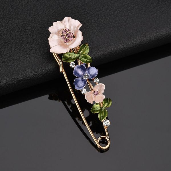 vintage elegant colorful rhinestone flower brooches for women plant brooch enamel lapel pin cardigan dress shirt accessoriesdio chan contac, Gray
vintage elegant colorful rhinestone flower brooches for women plant brooch enamel lapel pin cardigan dress shirt accessoriesdio chan contac, Gray