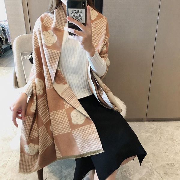 scarves winter 2021 cashmere imitation women's scarf european and american shawl camellia pattern korean fashion warm tassel long plaid, Blue;gray
scarves winter 2021 cashmere imitation women's scarf european and american shawl camellia pattern korean fashion warm tassel long plaid, Blue;gray