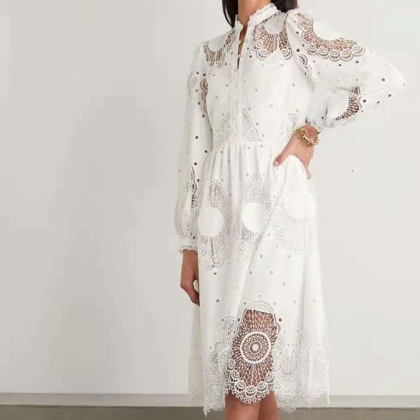 autumn retro-etheric style soluble in water flower sleeve dress thin of women quality clothes, Black;gray
autumn retro-etheric style soluble in water flower sleeve dress thin of women quality clothes, Black;gray