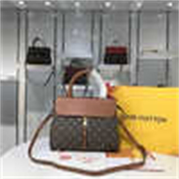 handles brand designer luxury cross city original single shoulder city original single totes m41177 ladies handbags bags handbags iconic top
handles brand designer luxury cross city original single shoulder city original single totes m41177 ladies handbags bags handbags iconic top