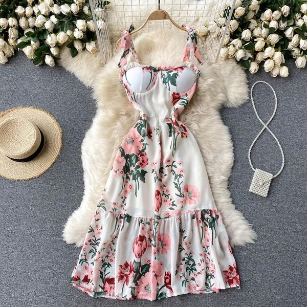 casual dresses 2021 summer women beach floral dress lace up suspenders robe slim square collar off shoulder chiffon ruffles holiday, Black;gray
casual dresses 2021 summer women beach floral dress lace up suspenders robe slim square collar off shoulder chiffon ruffles holiday, Black;gray