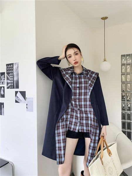 women's trench coats british style contrast checked fake two piece windbreaker autumn double breasted loose thin coat 2021, Tan;black
women's trench coats british style contrast checked fake two piece windbreaker autumn double breasted loose thin coat 2021, Tan;black