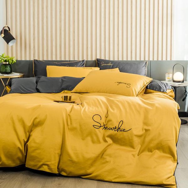 spring 2021 nordic cotton four-piece set solid-color embroidered bedding bed linen 4 piece sets
spring 2021 nordic cotton four-piece set solid-color embroidered bedding bed linen 4 piece sets