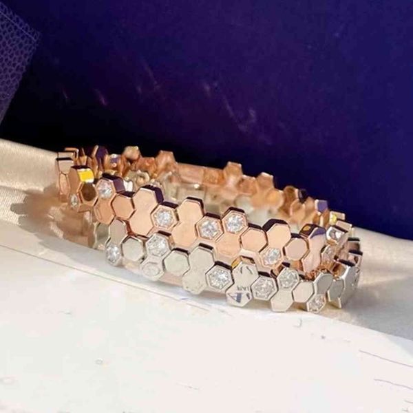 bracelet star same honeycomb v gold advanced feeling bracelet ins minority simple friend student cool, Golden;silver
bracelet star same honeycomb v gold advanced feeling bracelet ins minority simple friend student cool, Golden;silver