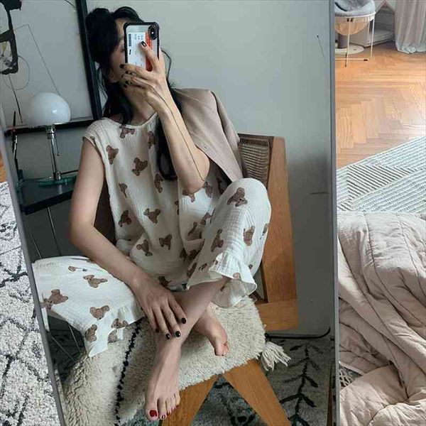 sleeveless cartoon bear summer pajamas set women korean kawaii pants set two piece sleepwear home suit cotton homewear, Black;red
sleeveless cartoon bear summer pajamas set women korean kawaii pants set two piece sleepwear home suit cotton homewear, Black;red