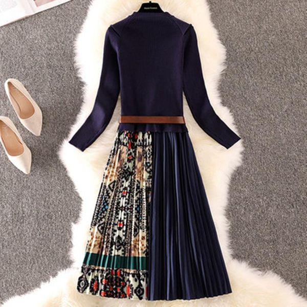 casual dresses plus size elegant knitted patchwork midi dress 2021 autumn winter fashion women long sleeve ethnic retro printing pleated, Black;gray
casual dresses plus size elegant knitted patchwork midi dress 2021 autumn winter fashion women long sleeve ethnic retro printing pleated, Black;gray