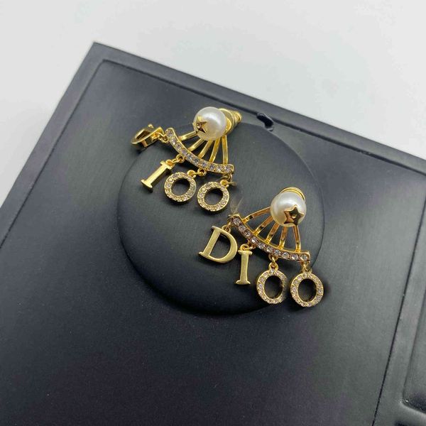 earrings pearl star classic letter earrings pure silver needle versatile earrings for women, Golden
earrings pearl star classic letter earrings pure silver needle versatile earrings for women, Golden
