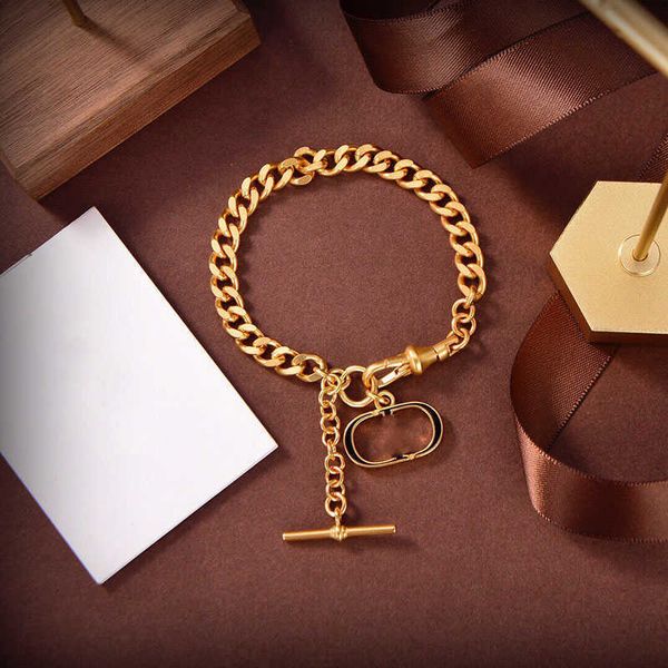 fashion thick chain bracelet luxurys jewerly designer design womens stainless steel bracelets letter holiday decorate brazalete, Golden;silver
fashion thick chain bracelet luxurys jewerly designer design womens stainless steel bracelets letter holiday decorate brazalete, Golden;silver