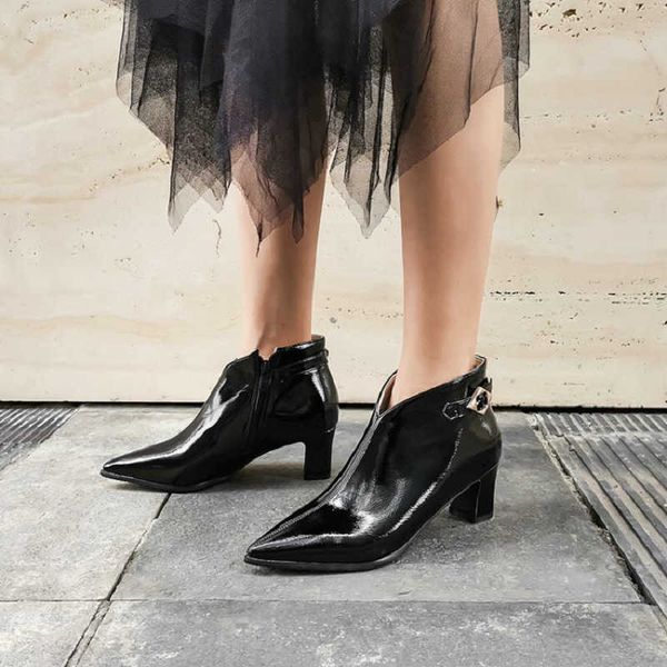zawsthia winter autumn patent pu leather woman med heels shoes pointed toe grey burgundy ankle boots big size 48 210611, Black
zawsthia winter autumn patent pu leather woman med heels shoes pointed toe grey burgundy ankle boots big size 48 210611, Black